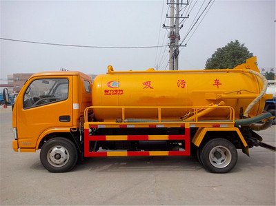 市政清淤利器 吸污车厂家与产品全解析