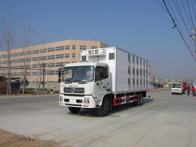 东风天锦国六猪仔运输车 畜禽运输的专业选择与购车便利